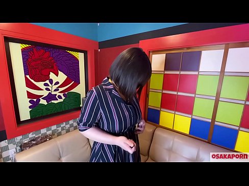 ❤️ Cutie na Jafananci mai manyan nonuwa suna al'aura da kayan wasan jima'i kuma yana da inzali. Ta yi magana a cikin wata hira game da ta fucking kwarewa. Manyan nonuwa da farji masu gashi suna nishi da karfi. Osakaporn Batsa ❌️